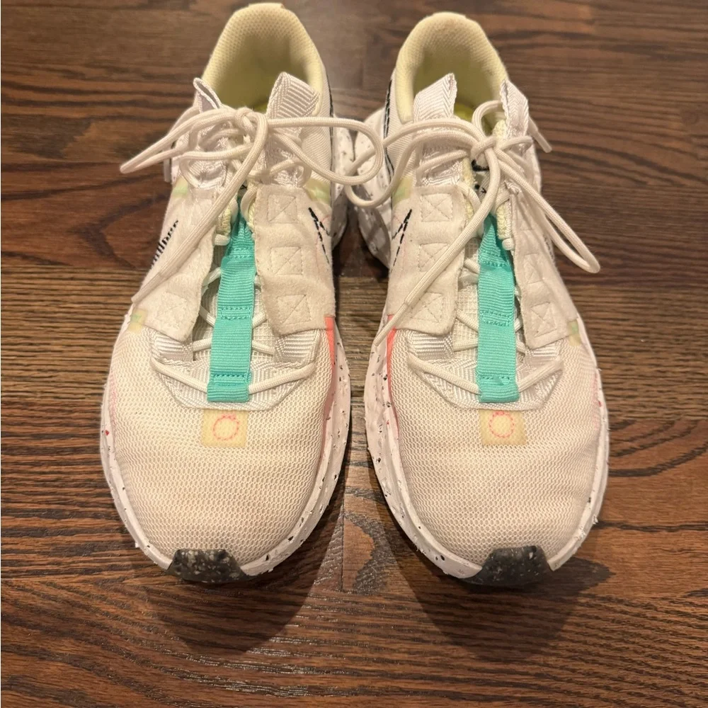 Nike Women's White Pink Teal Neon Athletic Sneakers